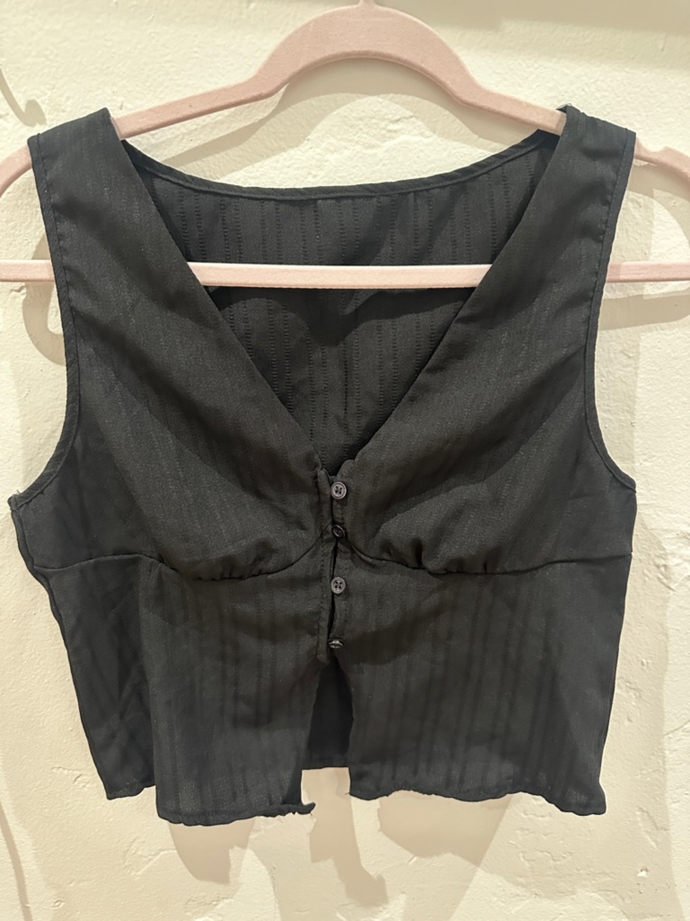 Amazon Black Sleeveless Button-Front Crop Top